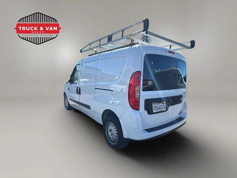 Used 2022 RAM ProMaster City Tradesman FWD image 3