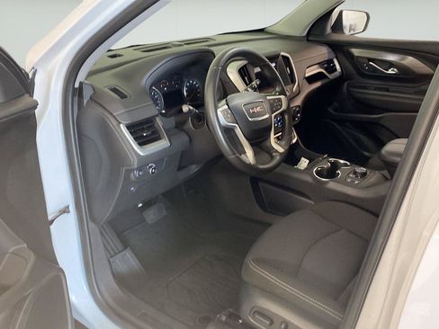 Used 2023 GMC Terrain SLE w/ Driver Convenience Package AWD/4WD image 28