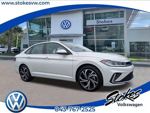 New 2026 Volkswagen Jetta SEL FWD image 1