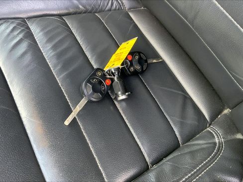 Used 2015 Ford Escape SE w/ Equipment Group 201A FWD image 14