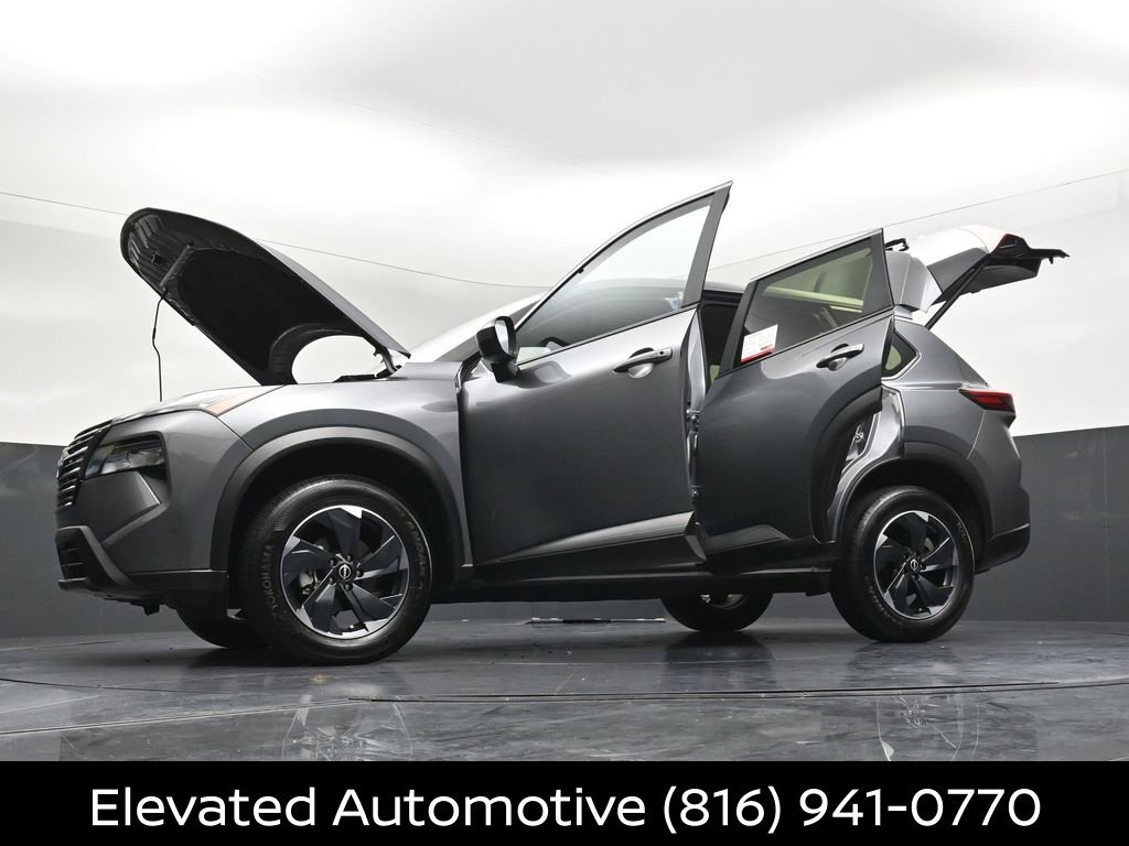 Certified 2026 Nissan Rogue SV AWD/4WD image 36