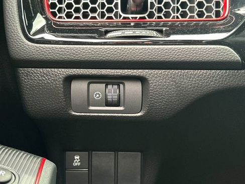 Certified 2025 Honda Civic Si image 33