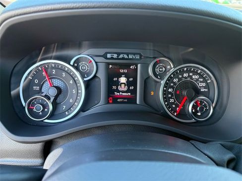 Used 2025 RAM 2500 Big Horn image 16