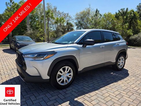 Used 2025 Toyota Corolla Cross L image 3