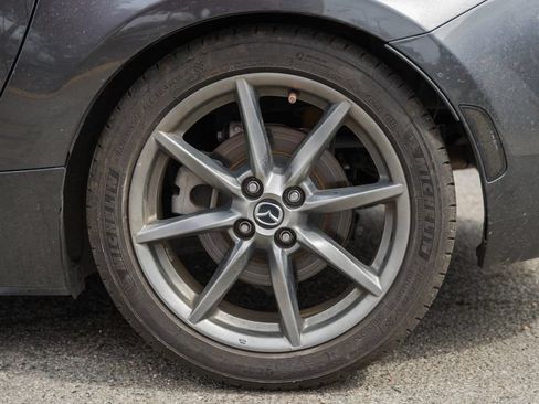Used 2017 MAZDA MX-5 Miata RF Grand Touring RWD image 14