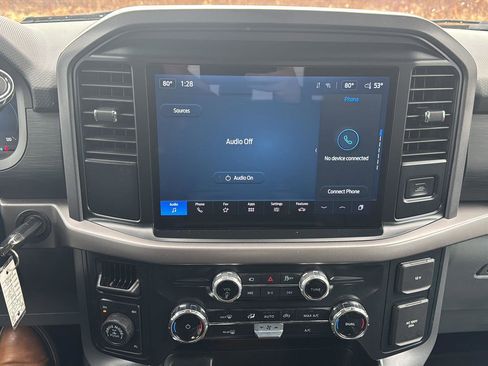 Used 2025 Ford F150 XLT w/ Equipment Group 301A Standard image 15