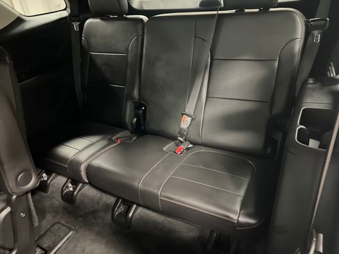 Used 2020 Chevrolet Traverse Premier w/ Redline Edition image 14