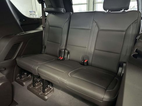 Used 2023 GMC Yukon Denali image 12