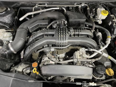 Used 2020 Subaru Impreza Premium image 14