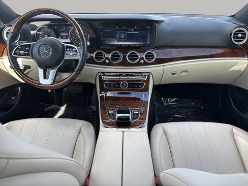 Used 2019 Mercedes-Benz E 450 4MATIC Wagon image 13