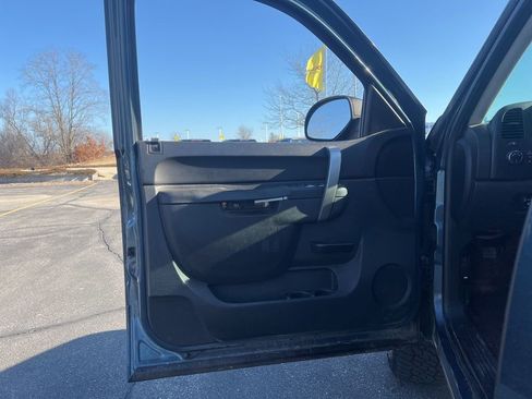 Used 2013 GMC Sierra 1500 SLE w/ Power Tech Package image 7