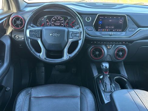 Used 2019 Chevrolet Blazer RS w/ Sun and Wheels Package image 11