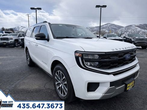 Used 2025 Ford Expedition Max Platinum image 1