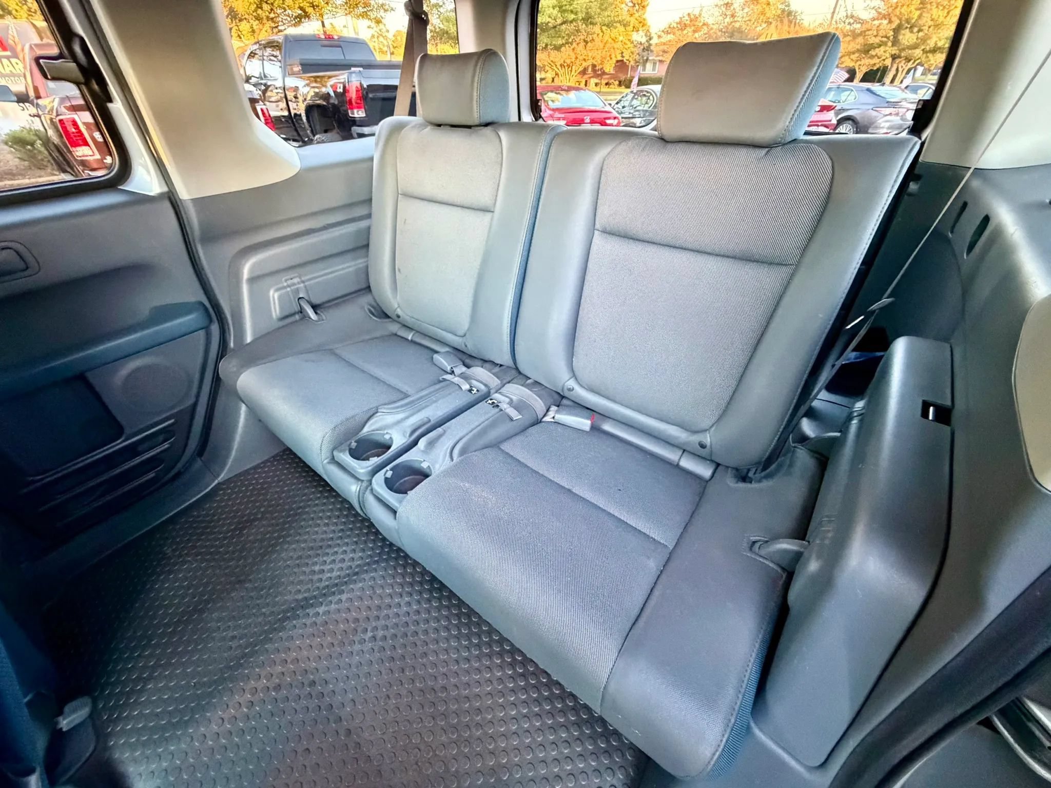 Used 2003 Honda Element EX image 9