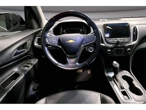 Used 2020 Chevrolet Equinox LT w/ Midnight Edition FWD image 7