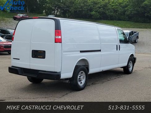 Used 2025 Chevrolet Express 2500 Extended w/ Driver Convenience Package RWD image 5