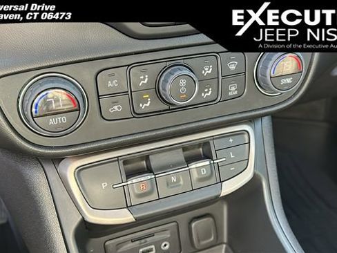 Used 2022 GMC Terrain Denali w/ LPO, Floor Liner Package image 18