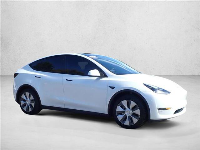 Used 2022 Tesla Model Y Long Range AWD/4WD image 6
