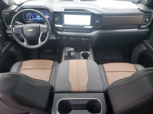 Certified 2024 Chevrolet Silverado 1500 High Country w/ Technology Package image 15