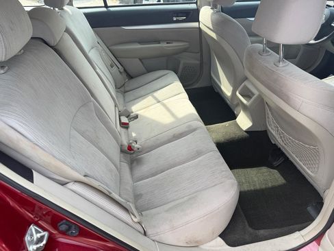 Used 2013 Subaru Outback 2.5i AWD/4WD image 11