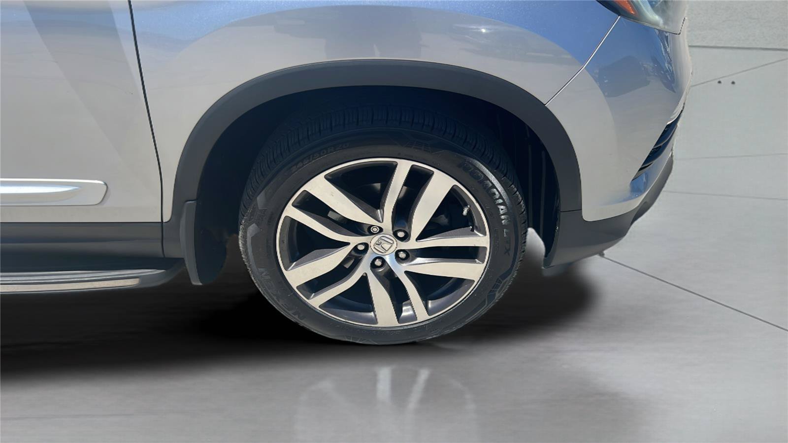 Used 2016 Honda Pilot Elite image 21