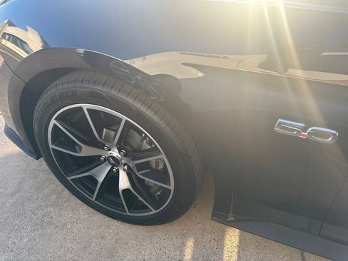 Used 2019 Ford Mustang GT Premium w/ Equipment Group 401A RWD image 7