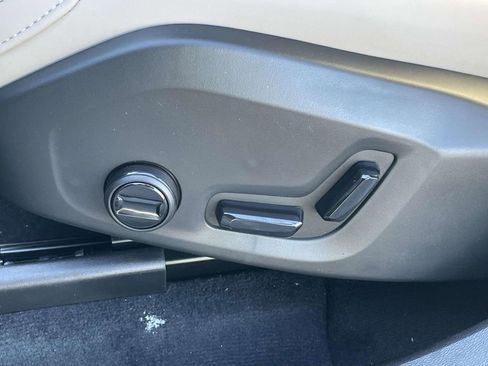 New 2026 Volvo XC60 B5 Plus w/ Protection Package Premier image 7