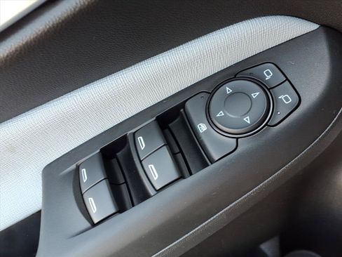 Used 2024 Buick Envista Preferred w/ Advanced Safety Package FWD image 16