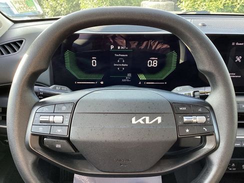 Used 2025 Kia K4 FWD image 22
