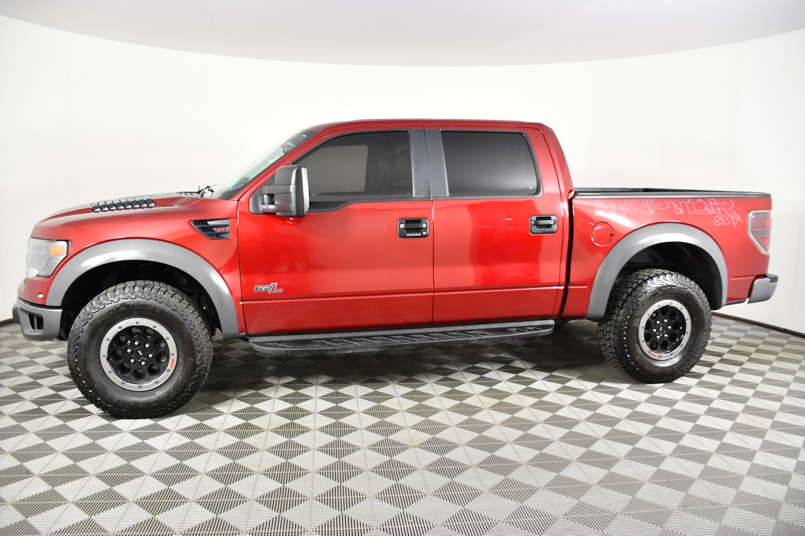 Used 2014 Ford F150 Raptor w/ Equipment Group 801A Luxury AWD/4WD image 9