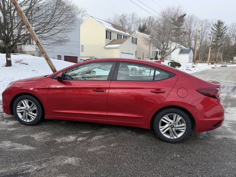 Used 2020 Hyundai Elantra SEL image 3