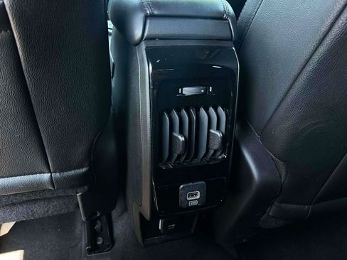 Used 2025 Jeep Compass Limited AWD/4WD image 30