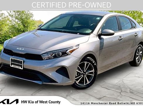 Certified 2024 Kia Forte LXS FWD image 1