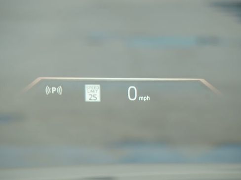 Used 2025 BMW X3 xDrive30i w/ Premium Package image 8