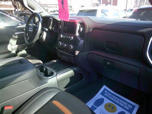 Used 2020 GMC Sierra 1500 AT4 w/ AT4 Premium Package image 11