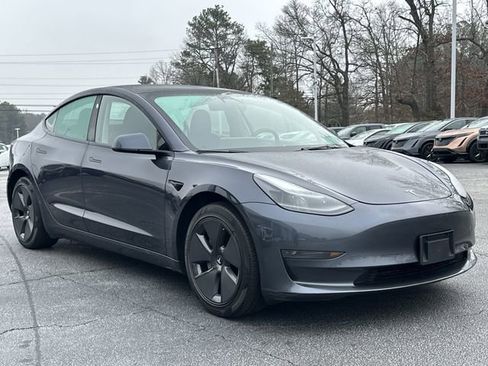 Used 2023 Tesla Model 3 Standard Range image 29