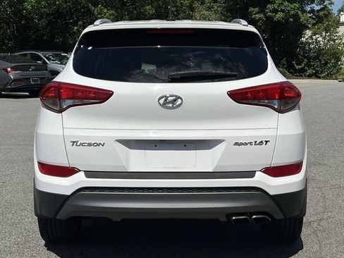 Used 2016 Hyundai Tucson Sport FWD image 12