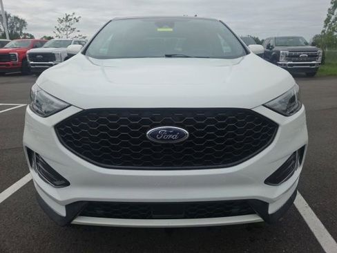 Used 2023 Ford Edge ST-Line w/ Class II Trailer Tow Package AWD/4WD image 3