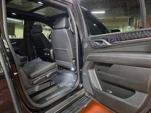 Used 2024 GMC Yukon XL Denali w/ Max Trailering Package image 15