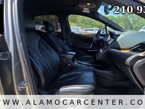 Used 2016 Lincoln MKC Reserve FWD image 16