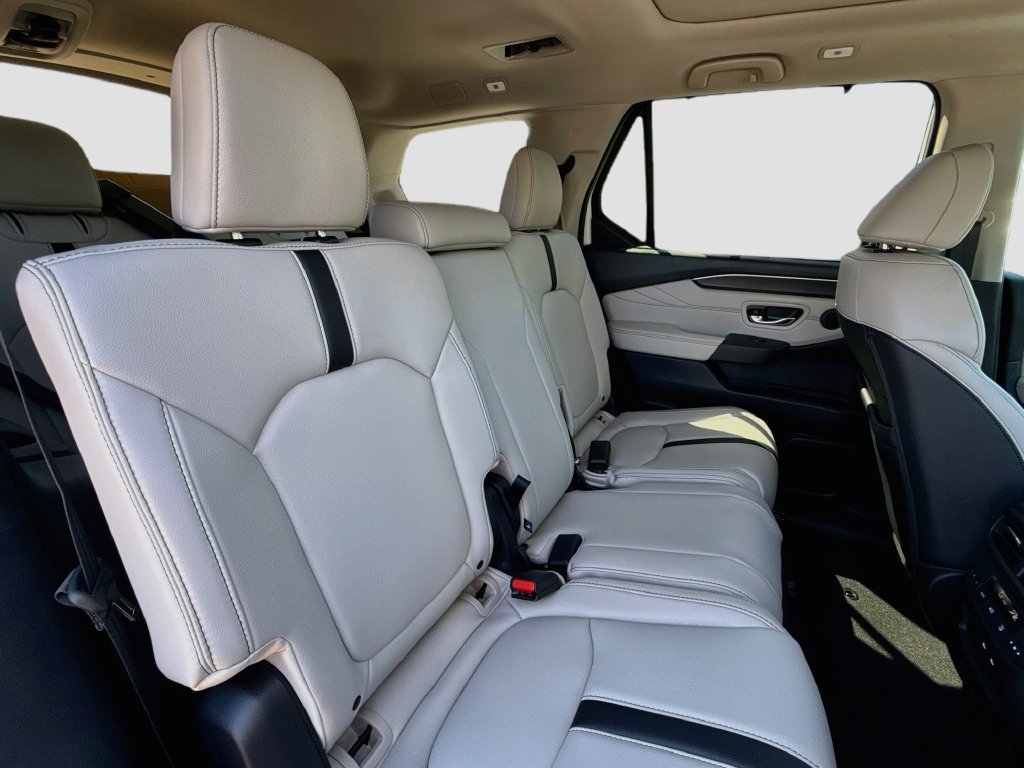 New 2026 Honda Pilot Touring image 33