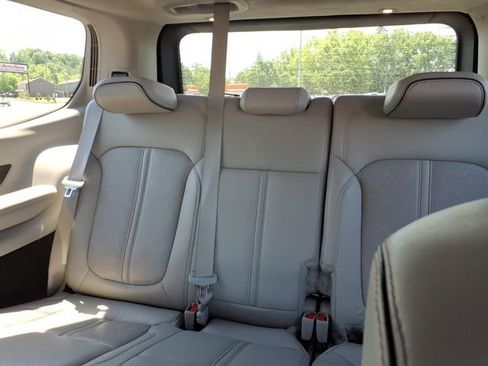 Used 2022 Jeep Grand Wagoneer Series II w/ Convenience Group III AWD/4WD image 6
