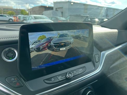 Used 2025 Chevrolet Blazer LT image 24