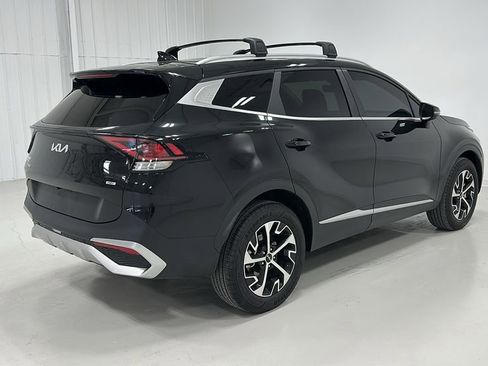 Used 2024 Kia Sportage EX image 5