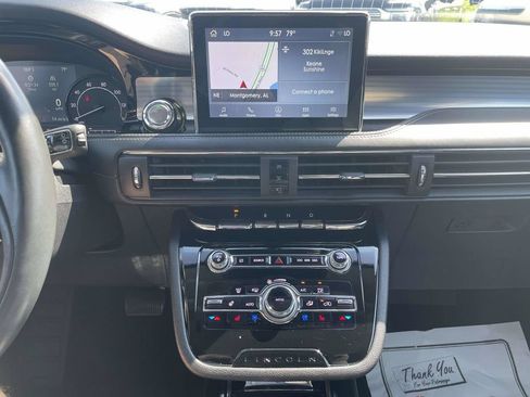 Used 2021 Lincoln Corsair AWD w/ Premium Package image 22