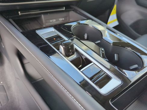 New 2026 Volkswagen Atlas SE image 35