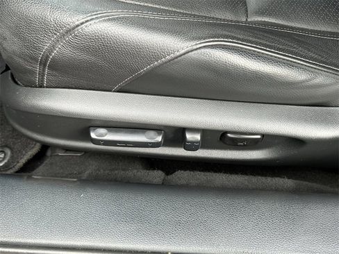 Used 2013 Honda Accord EX-L image 18