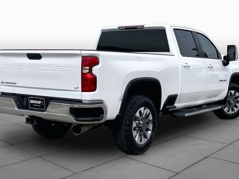 Used 2024 Chevrolet Silverado 2500 LT AWD/4WD image 13