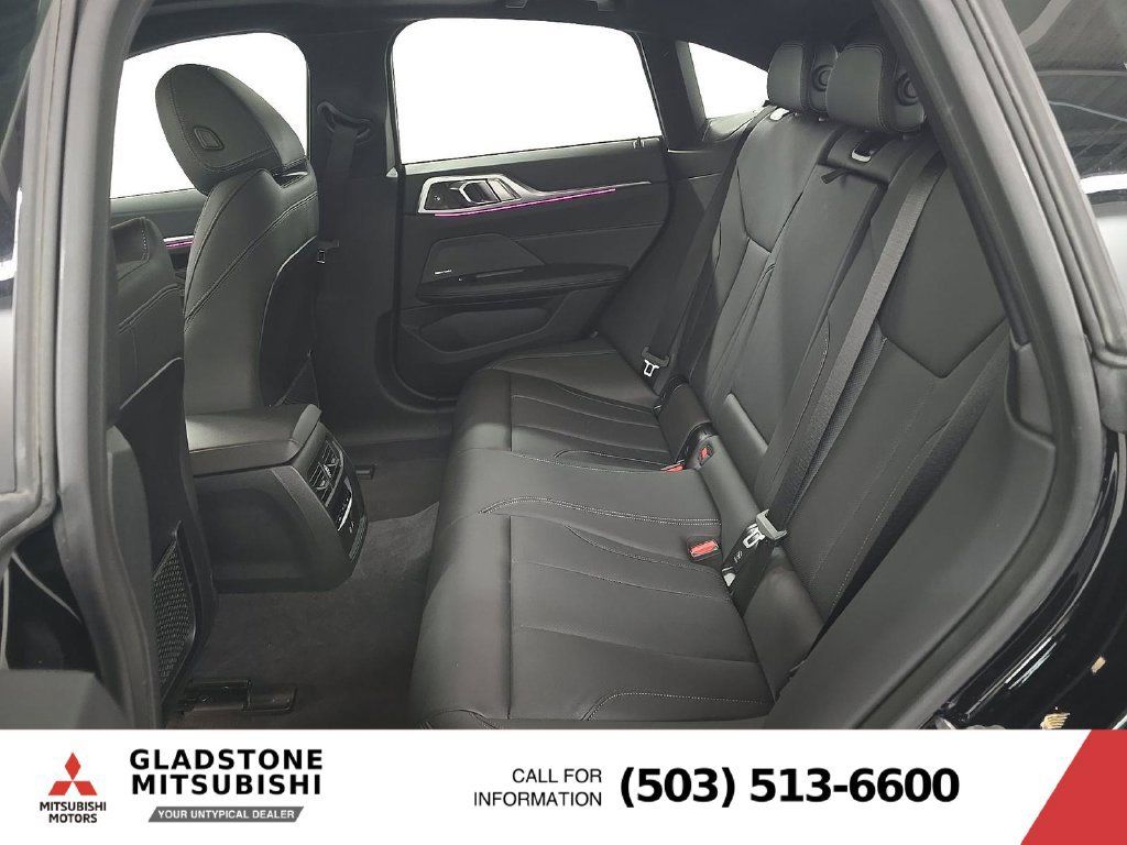 Used 2023 BMW i4 eDrive35 RWD image 12