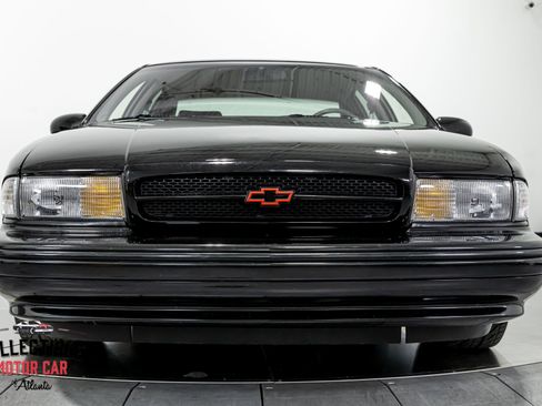 Used 1996 Chevrolet Impala SS RWD image 43